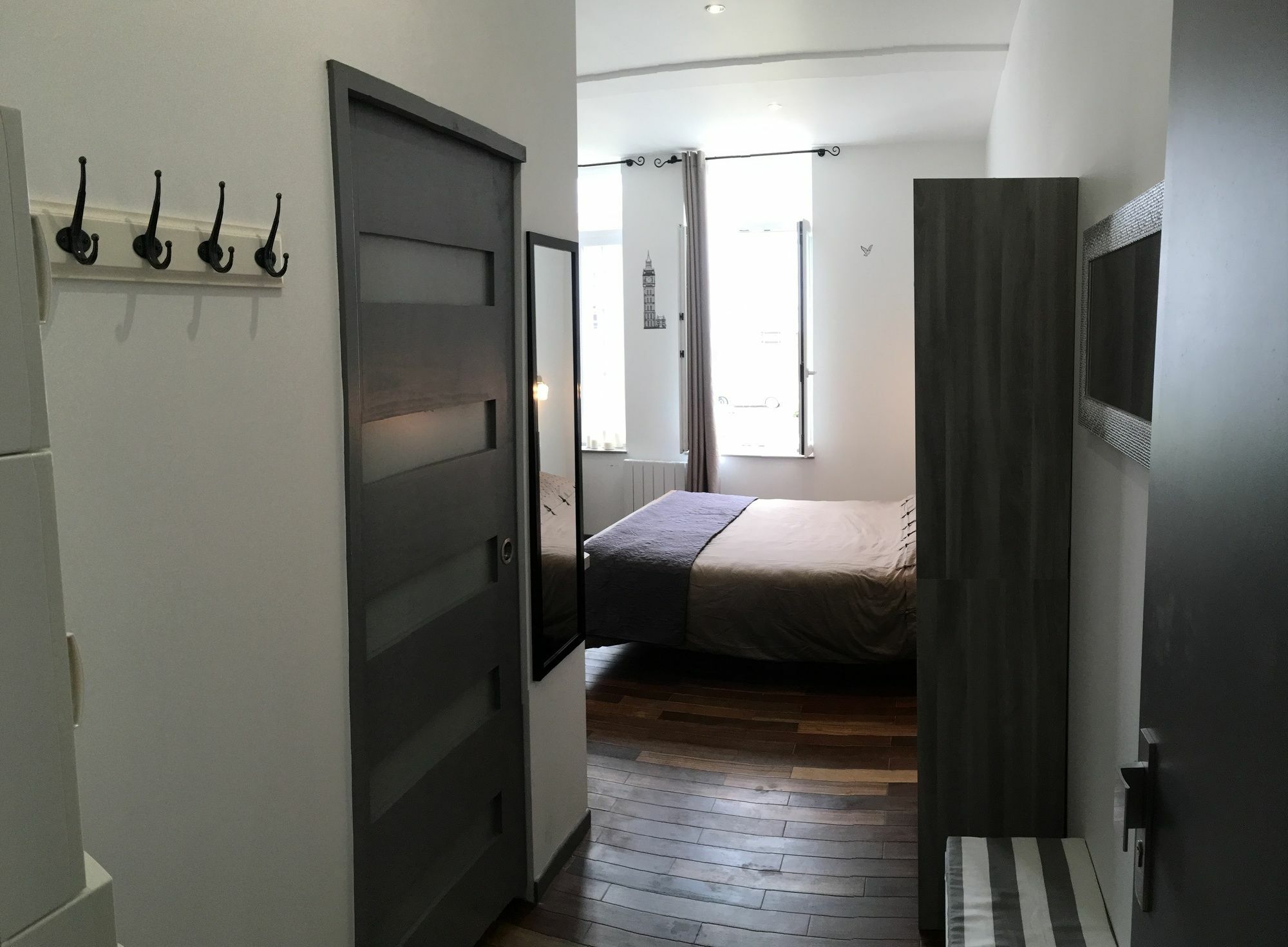 ליל Little Plaza Appart'Hotel מראה חיצוני תמונה