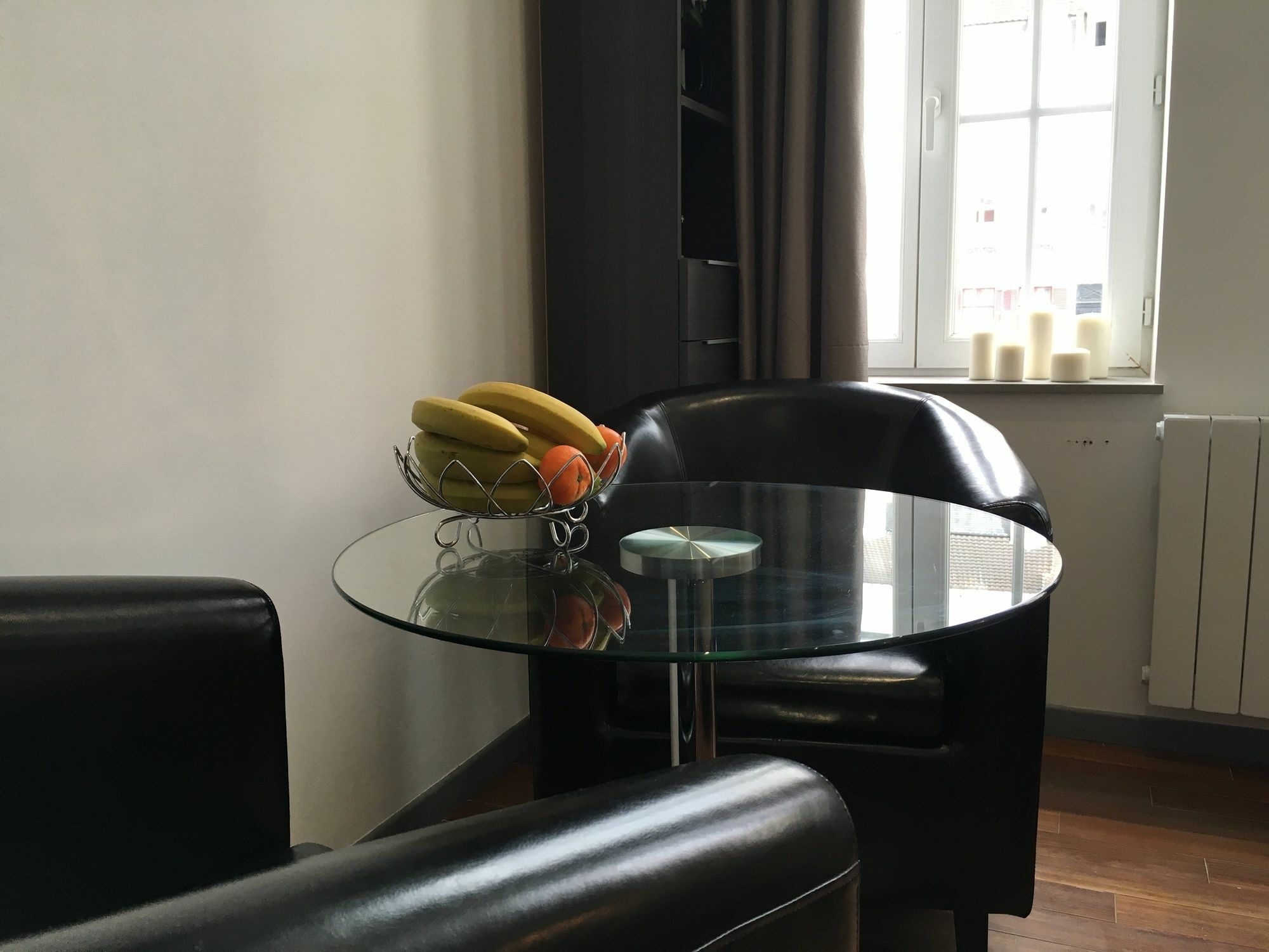 ליל Little Plaza Appart'Hotel מראה חיצוני תמונה