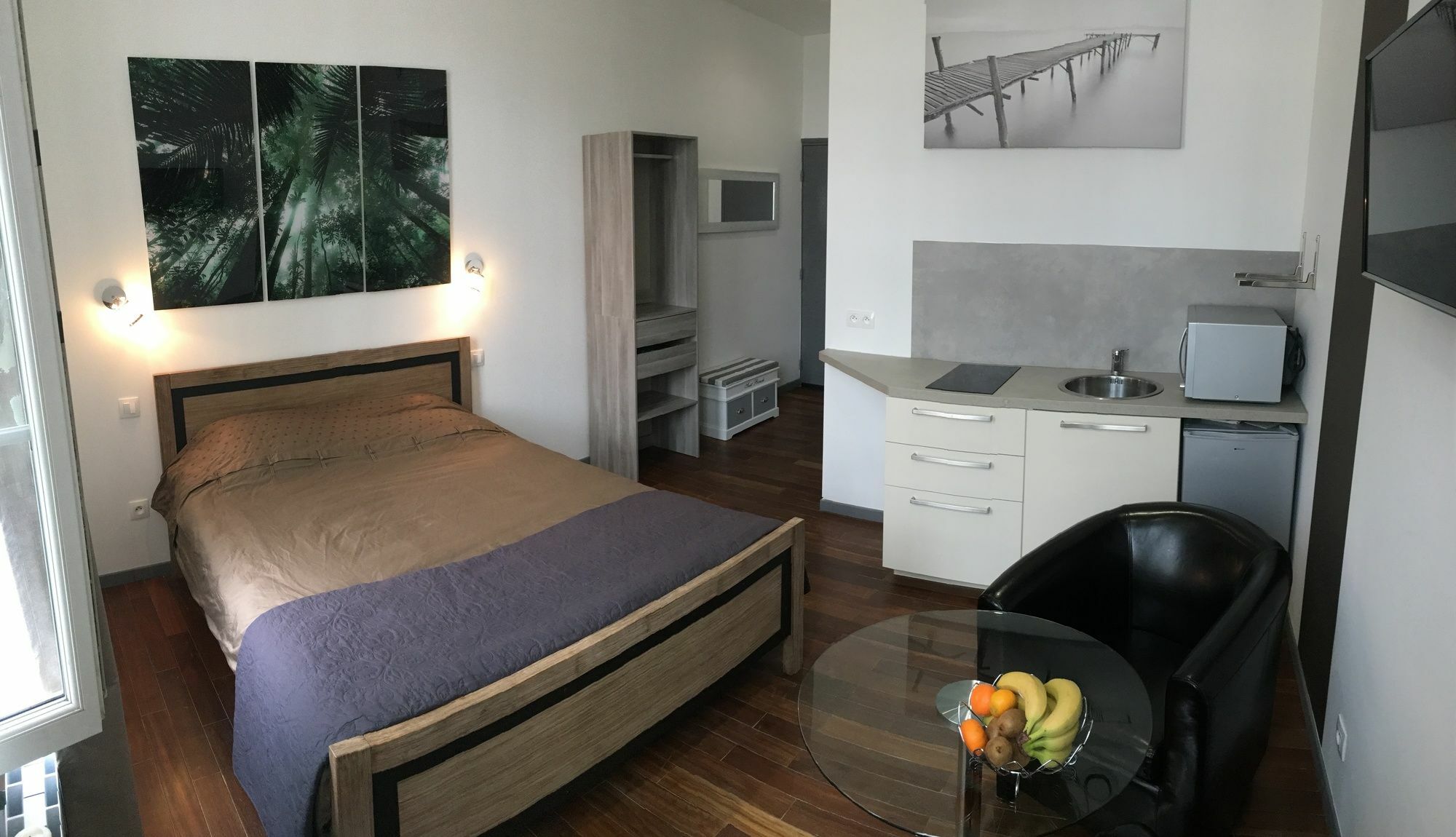 ליל Little Plaza Appart'Hotel מראה חיצוני תמונה